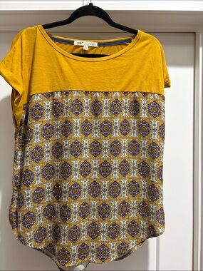Jolt Mustard and Purple Patterned Mixed-Media Short Sleeve Top